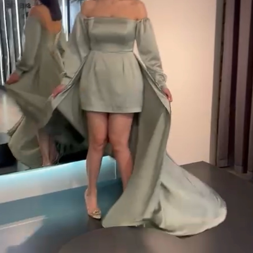 Costume made gown. Never worn and fits 4-6